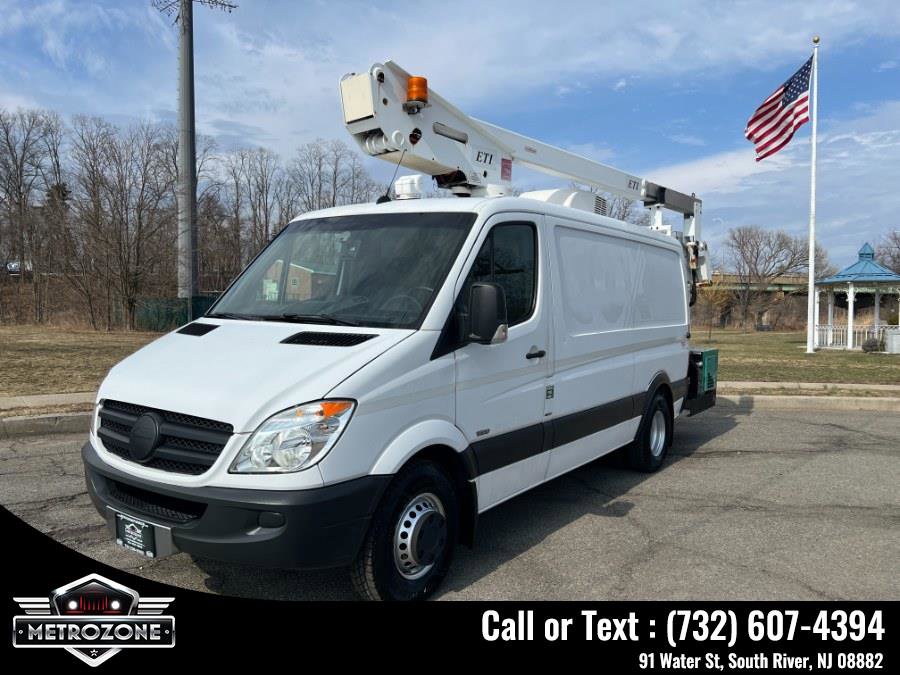 Used 2012 Mercedes-Benz Sprinter 3500 w/ High Idle Fixed Pkg image 5