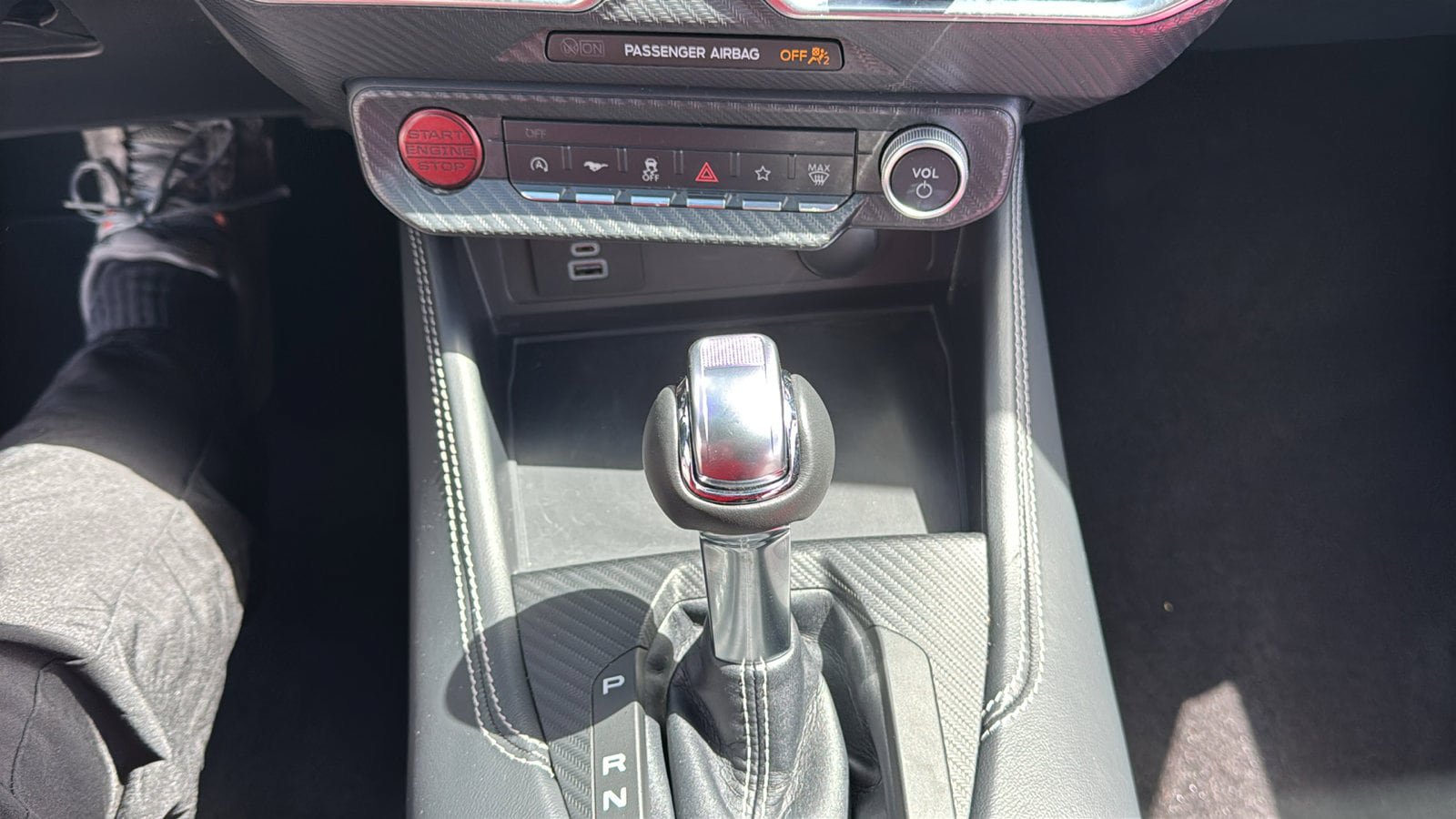 Used 2025 Ford Mustang GT Premium RWD image 23
