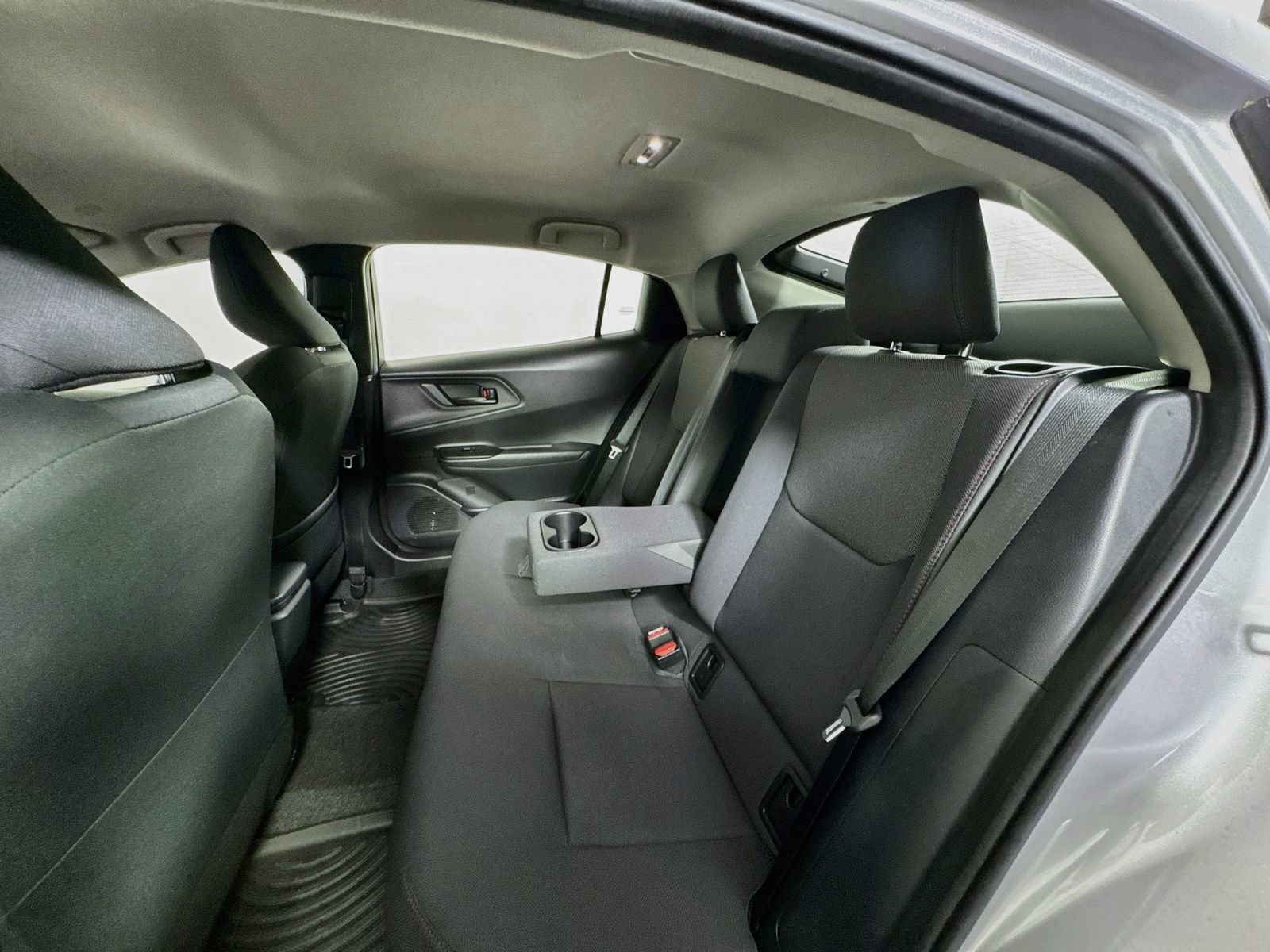 Used 2023 Toyota Prius Prime FWD image 19