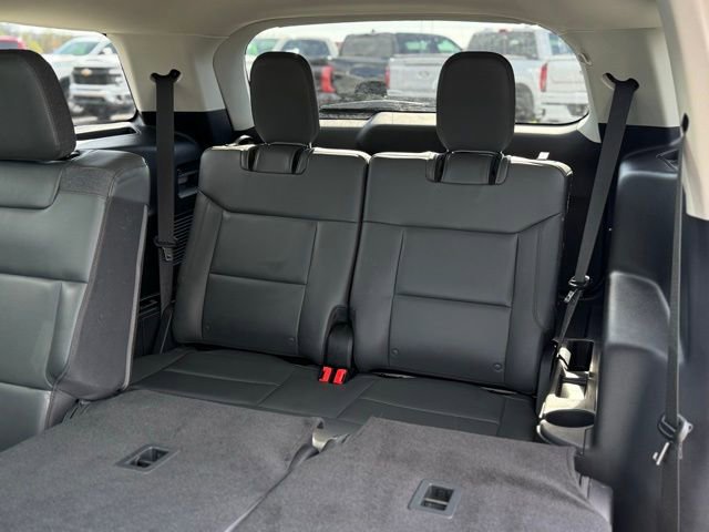 Used 2025 Ford Explorer Active w/ Active Comfort Package image 22