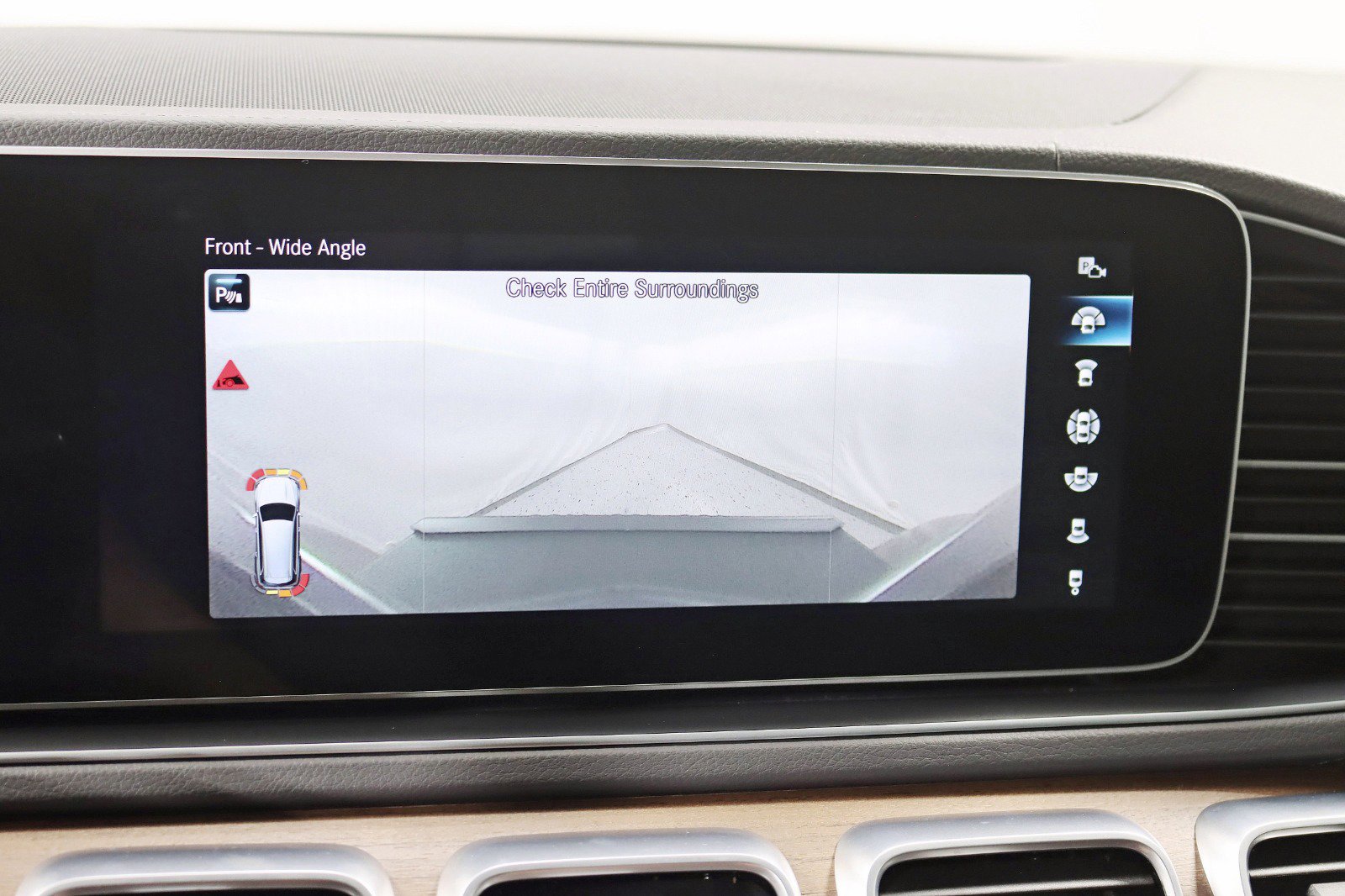 Used 2020 Mercedes-Benz GLS 580 4MATIC image 23