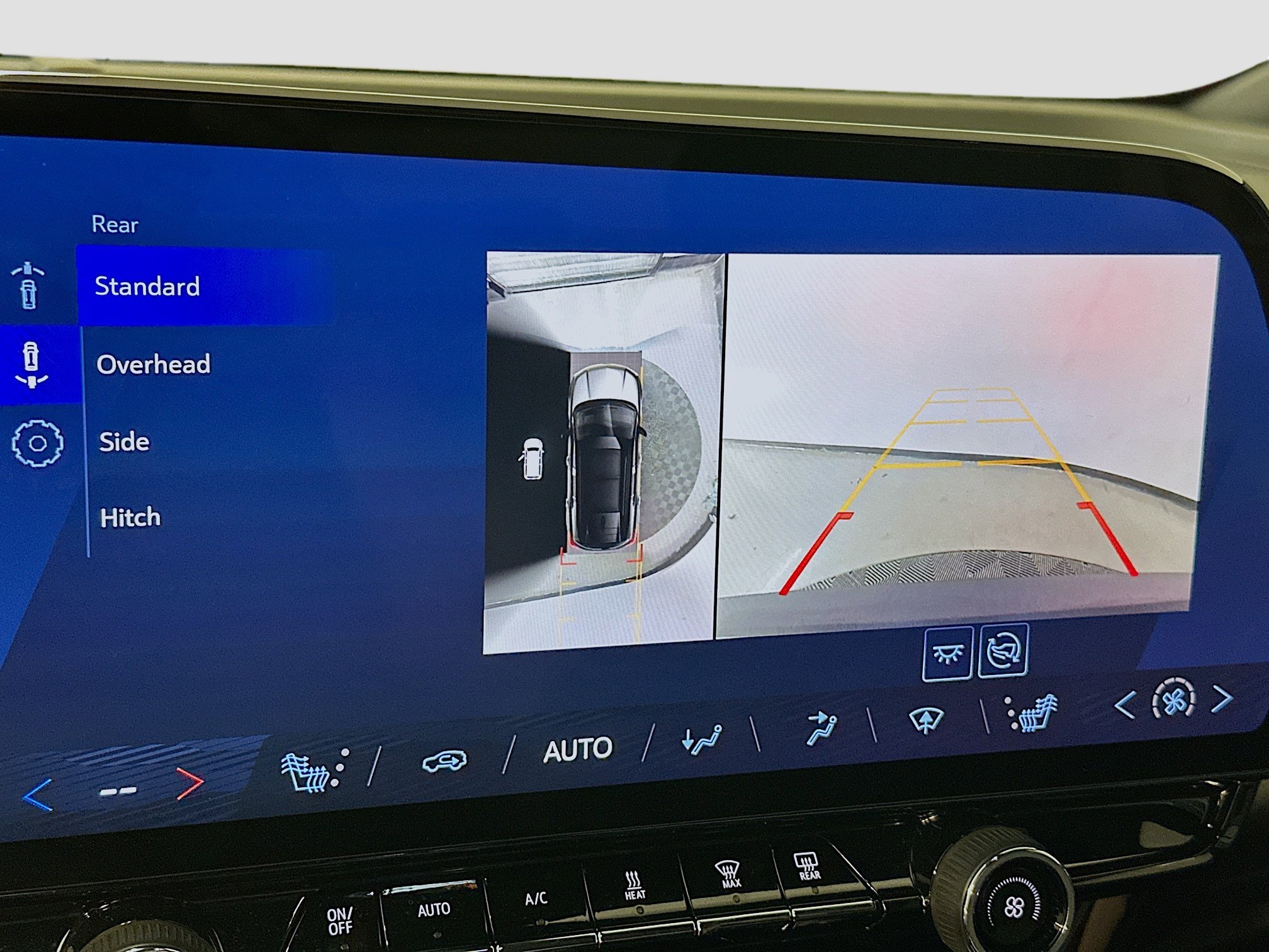 Used 2024 Chevrolet Blazer EV LT image 22