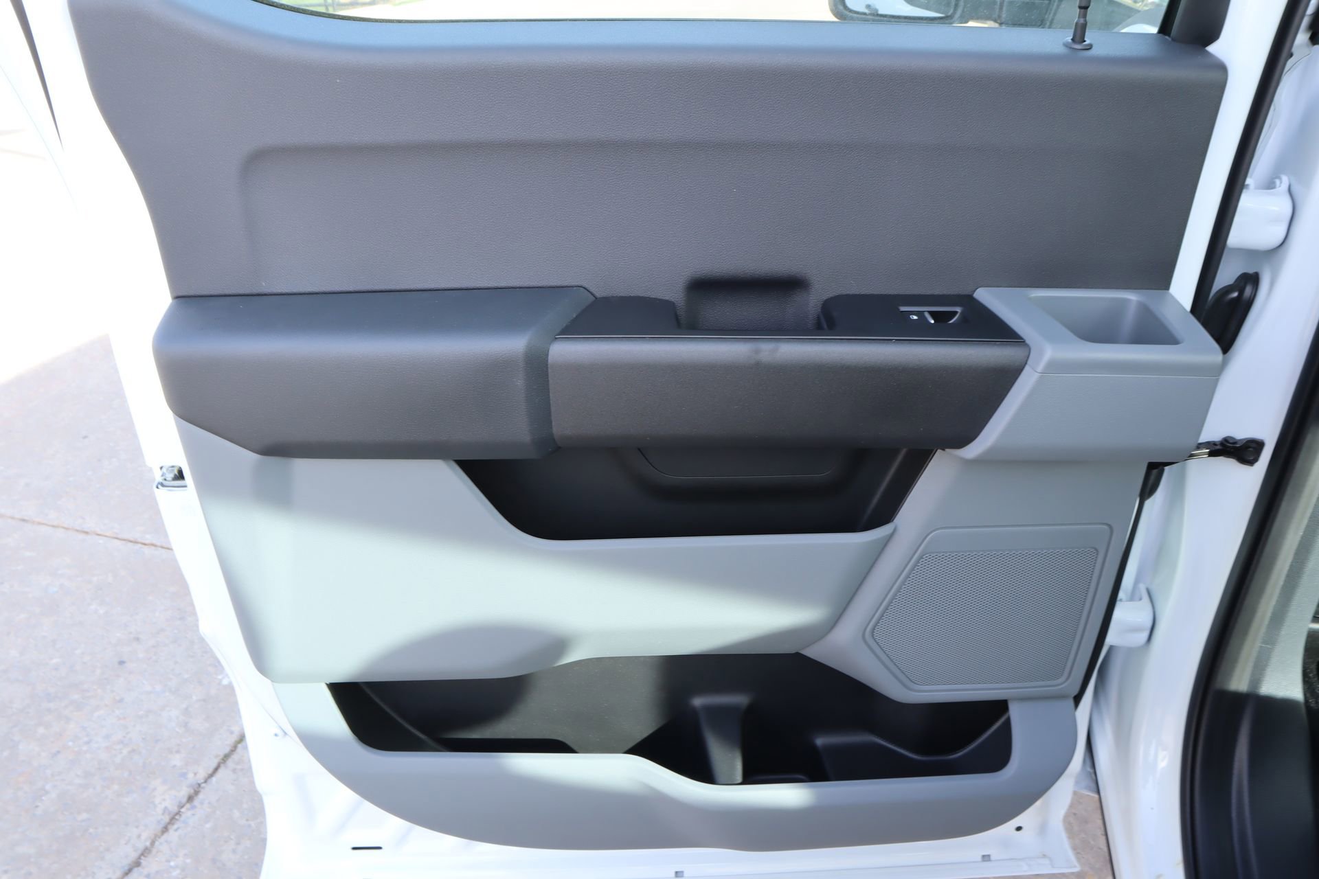 New 2026 Ford F250 XL w/ FX4 Off-Road Package image 16