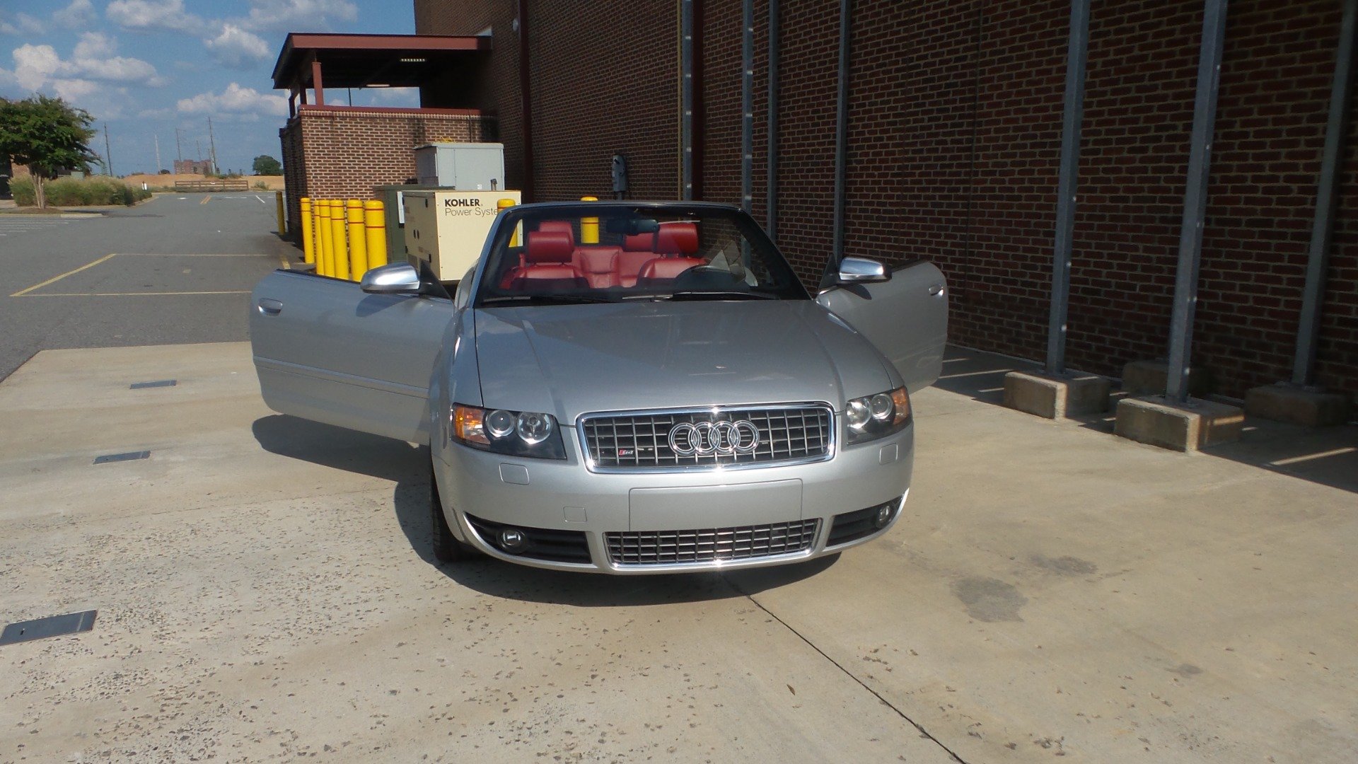 Used 2005 Audi S4 Cabriolet AWD/4WD image 87