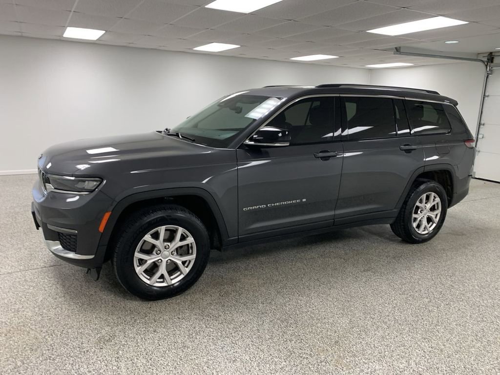 Used 2021 Jeep Grand Cherokee L Limited AWD/4WD image 4