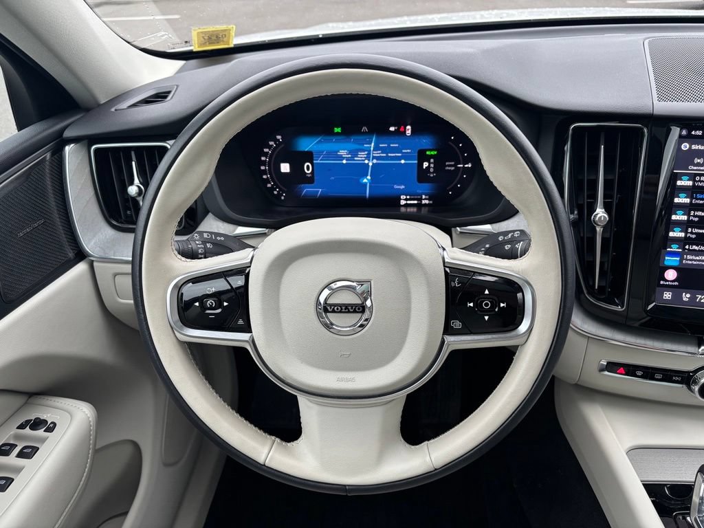 Used 2024 Volvo XC60 T8 Plus w/ Climate Package AWD/4WD image 7
