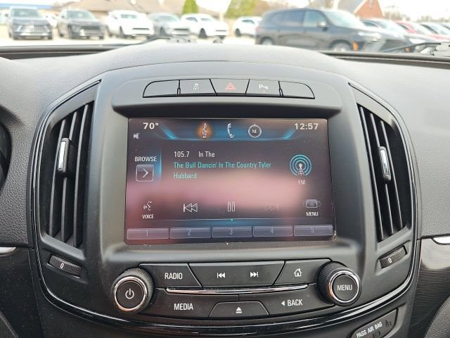 Used 2015 Buick Regal Premium w/ Experience Buick Package FWD image 19