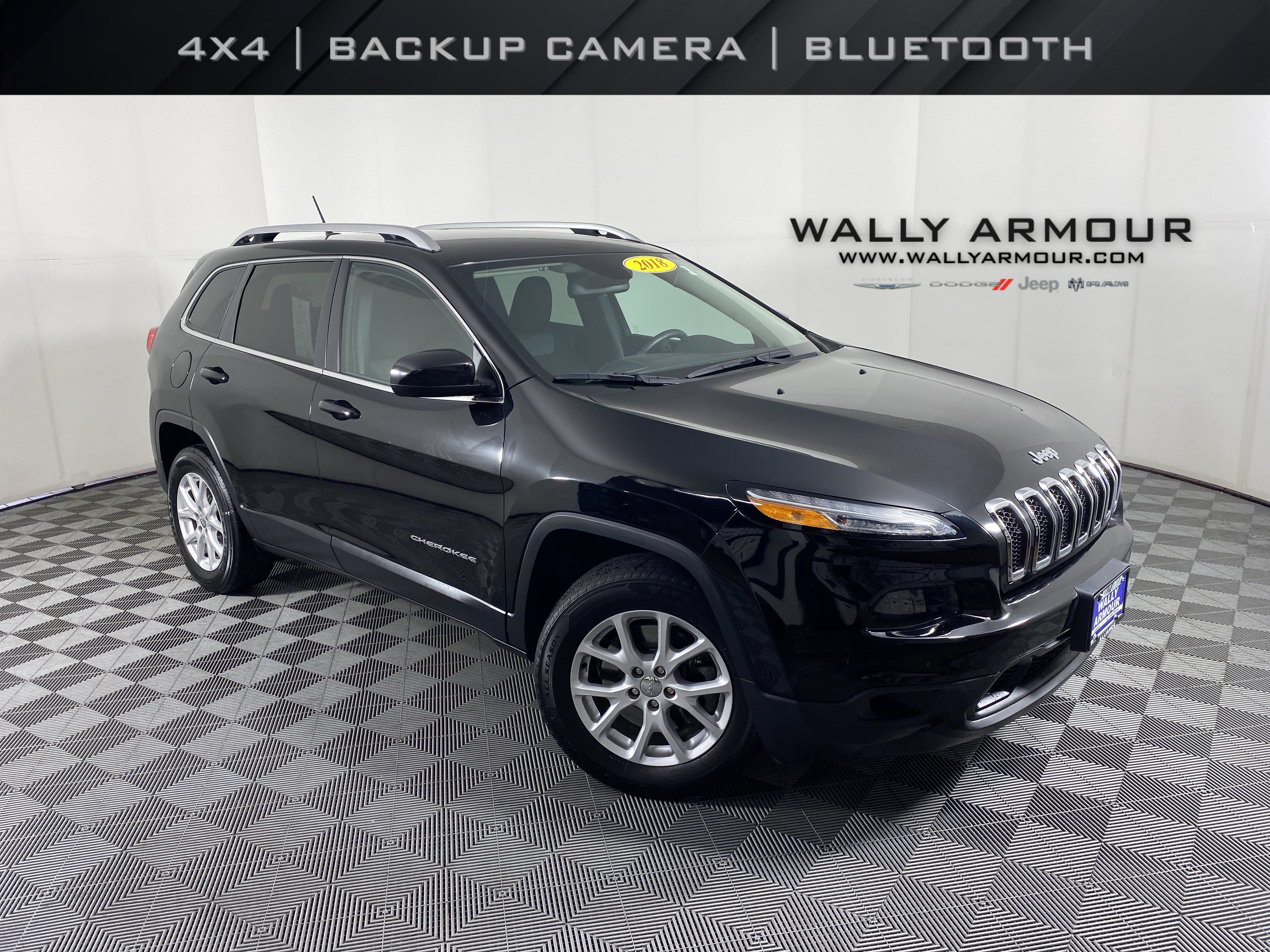 Used 2018 Jeep Cherokee Latitude w/ Safety Group AWD/4WD video 1