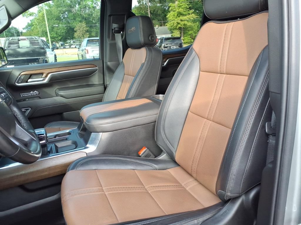 Used 2023 Chevrolet Silverado 1500 High Country w/ High Country Premium Package AWD/4WD image 20