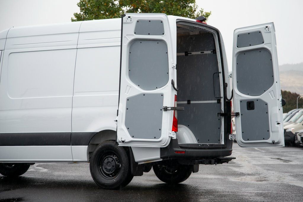 New 2026 Mercedes-Benz Sprinter 2500 image 10
