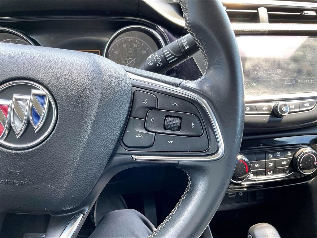 Used 2022 Buick Encore GX Preferred w/ Cold Weather Comfort Package AWD/4WD image 23