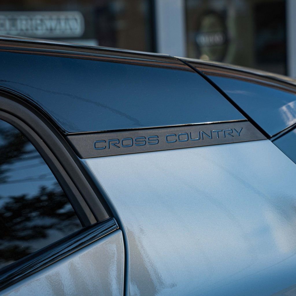 New 2026 Volvo EX30 Cross Country Ultra w/ Protection Package Premier image 4