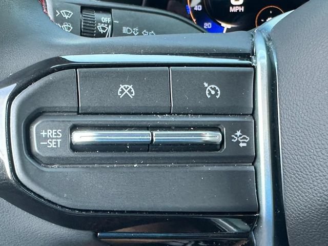 Used 2026 Chevrolet Colorado Z71 w/ Technology Package AWD/4WD image 19