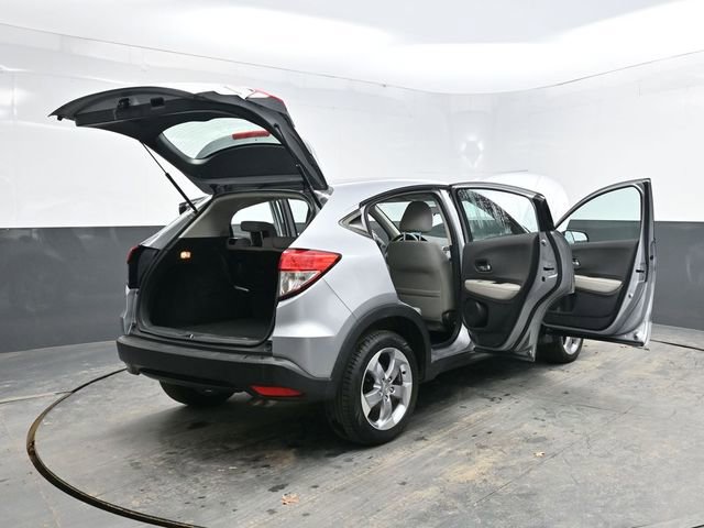 Used 2022 Honda HR-V LX image 30
