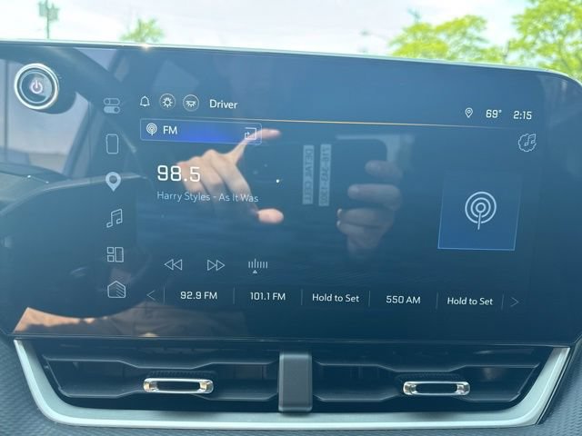 Used 2026 Chevrolet Equinox LT AWD/4WD image 17