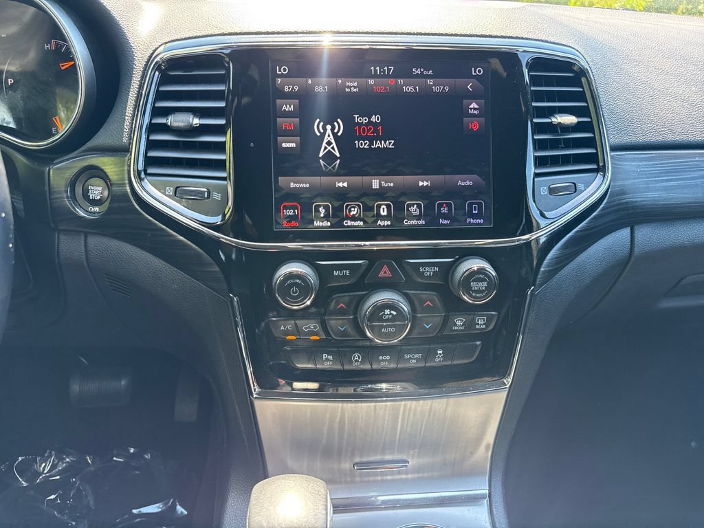 Used 2019 Jeep Grand Cherokee Laredo w/ Laredo X Package RWD image 18