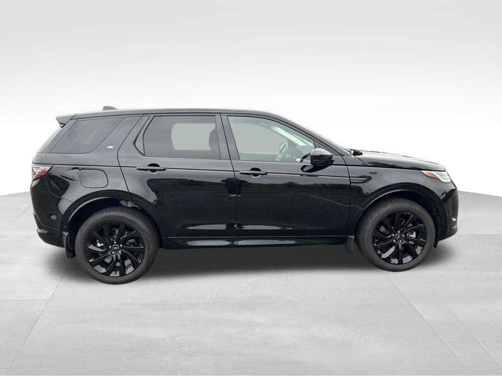 New 2025 Land Rover Discovery Sport S image 6