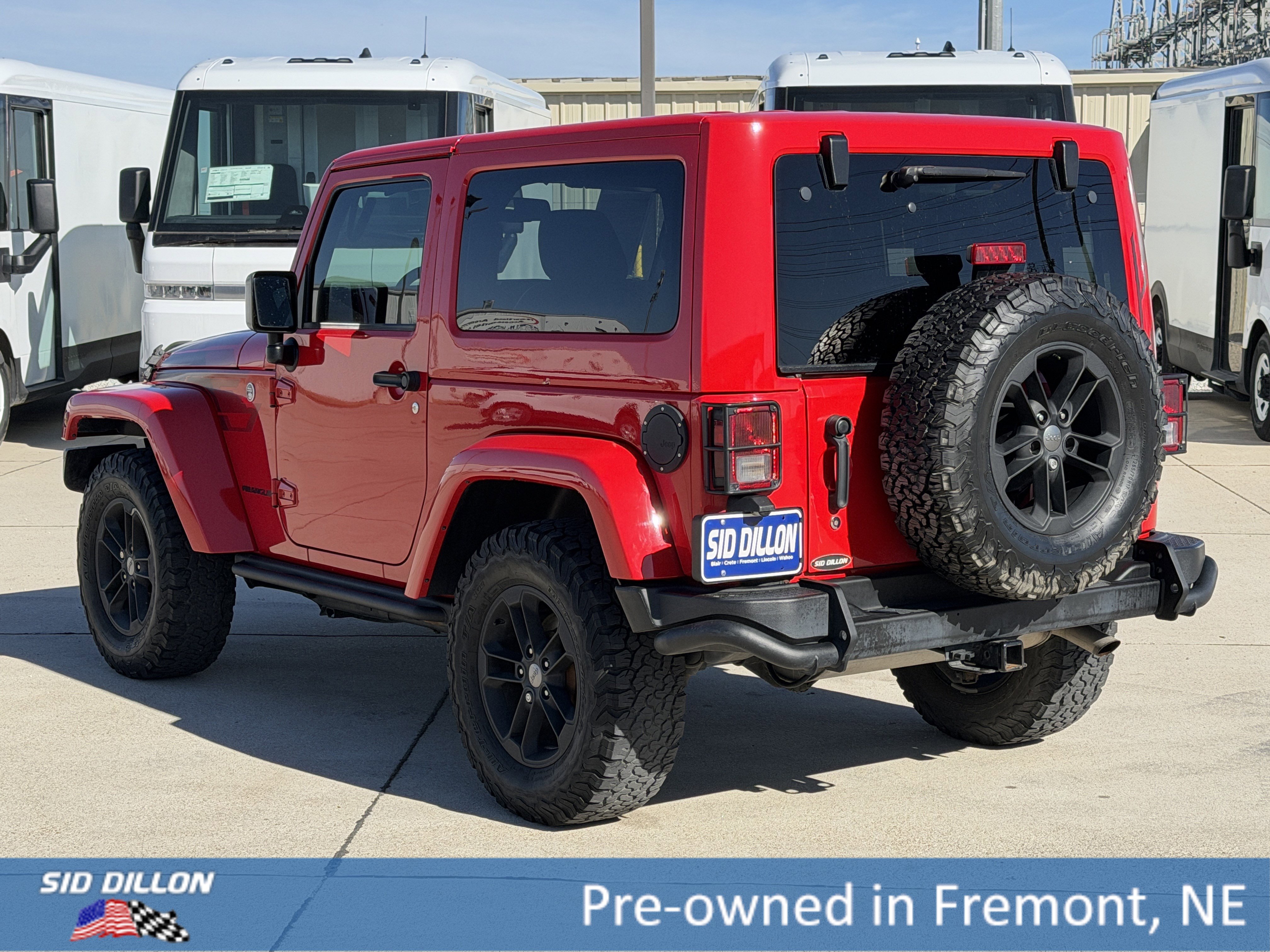 Used 2017 Jeep Wrangler Sahara image 6