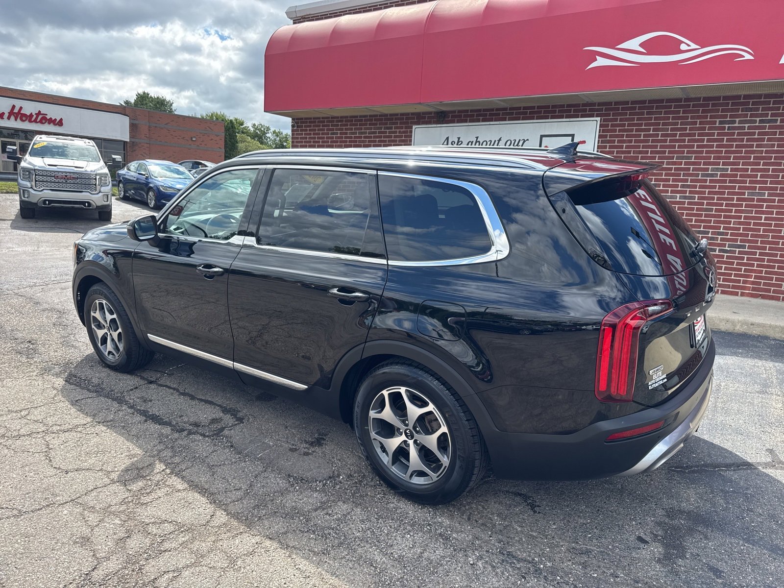 Used 2020 Kia Telluride EX w/ Towing Package image 3