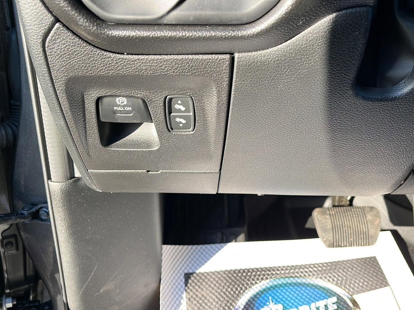 Used 2025 RAM 1500 Big Horn image 12