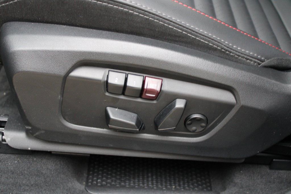 Used 2025 MINI Cooper Countryman John Cooper Works image 9