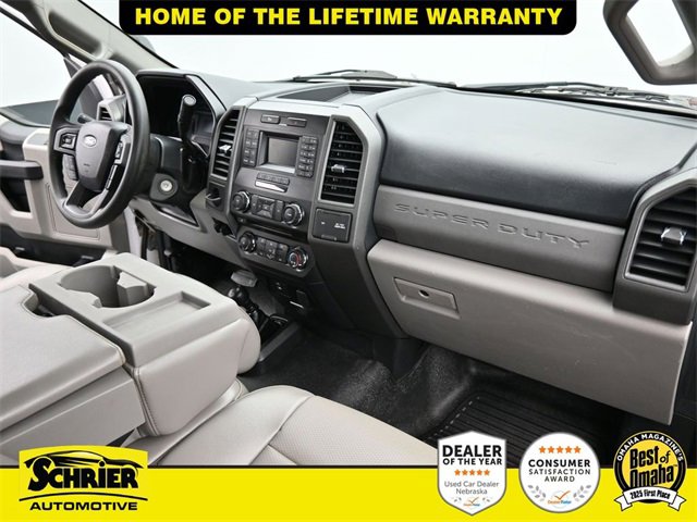 Used 2017 Ford F550 XL w/ Power Equipment Group image 37