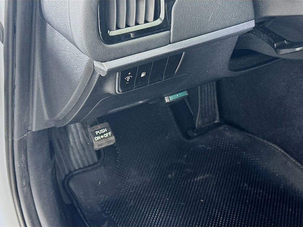 Used 2018 Kia Stinger image 10