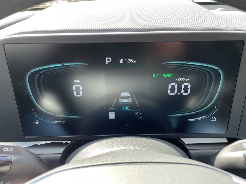 New 2026 Kia Niro LX image 25