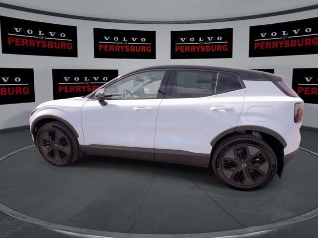 New 2026 Volvo EX30 Cross Country Ultra w/ Protection Package Premier AWD/4WD image 5