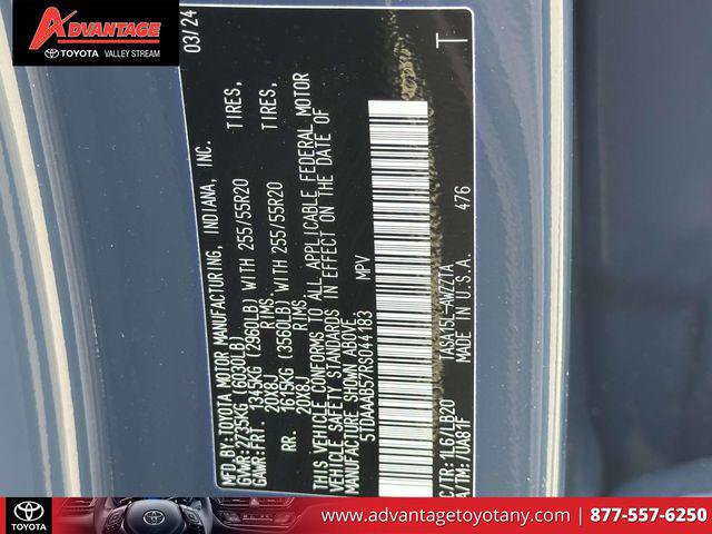 Certified 2024 Toyota Grand Highlander Platinum image 25