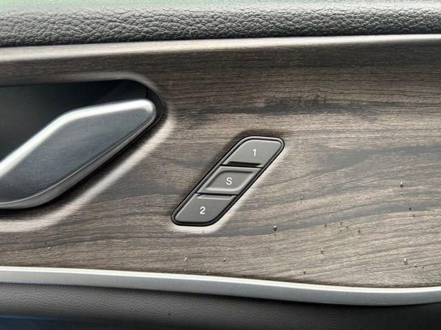 New 2026 Jeep Grand Cherokee Limited w/ Limited Altitude Package AWD/4WD image 14
