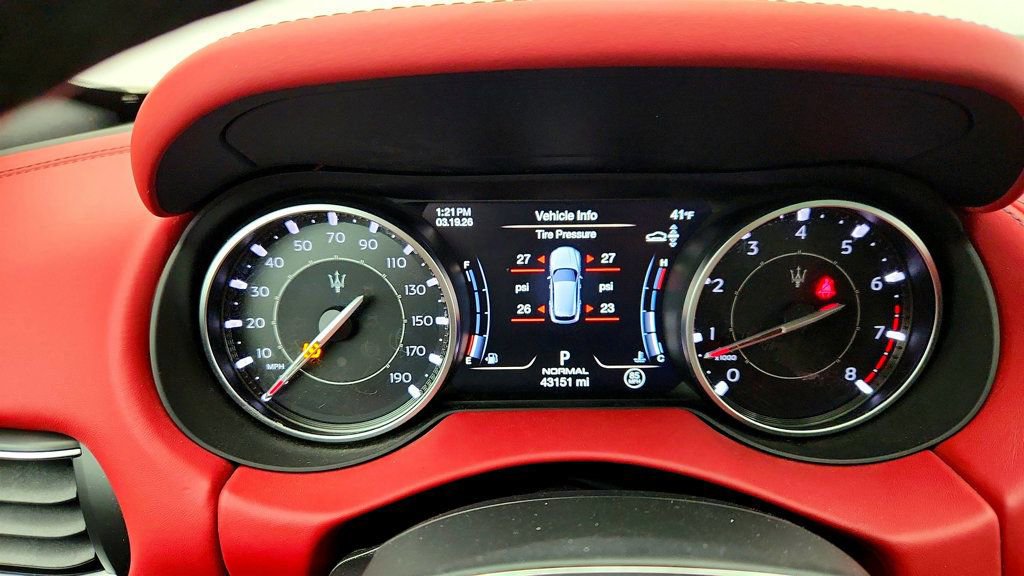 Used 2022 Maserati Levante Modena image 15