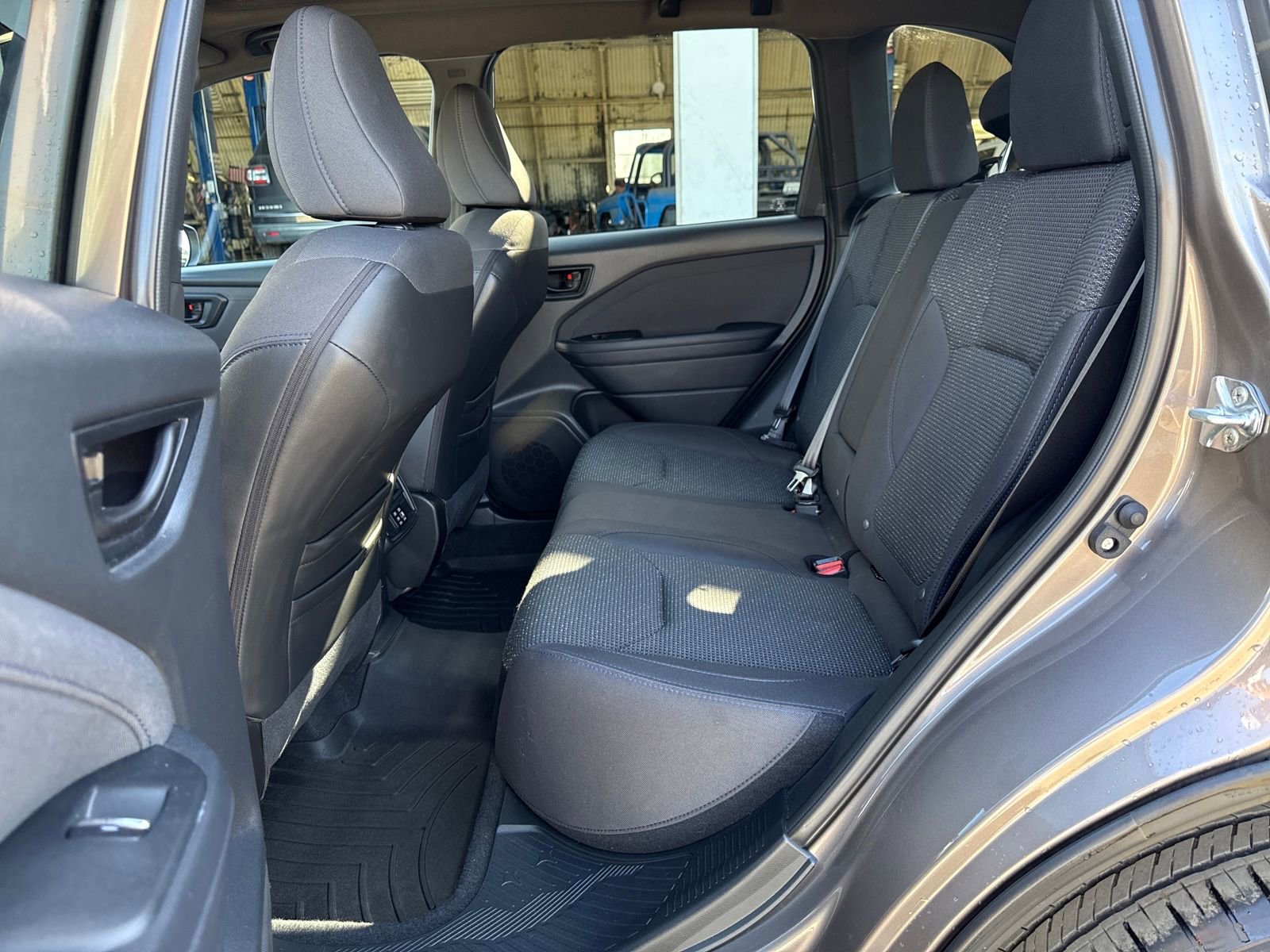 Used 2025 Subaru Forester Premium image 25