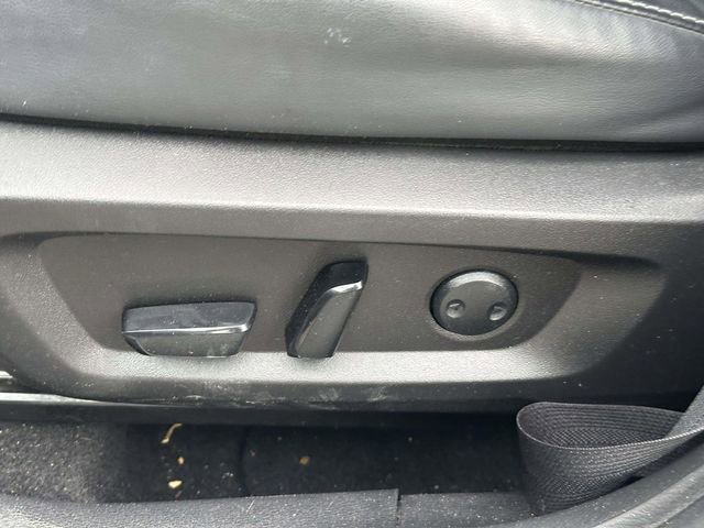 Used 2024 Mitsubishi Outlander AWD image 16