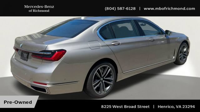 Used 2022 BMW 750i xDrive w/ Executive Package AWD/4WD image 2
