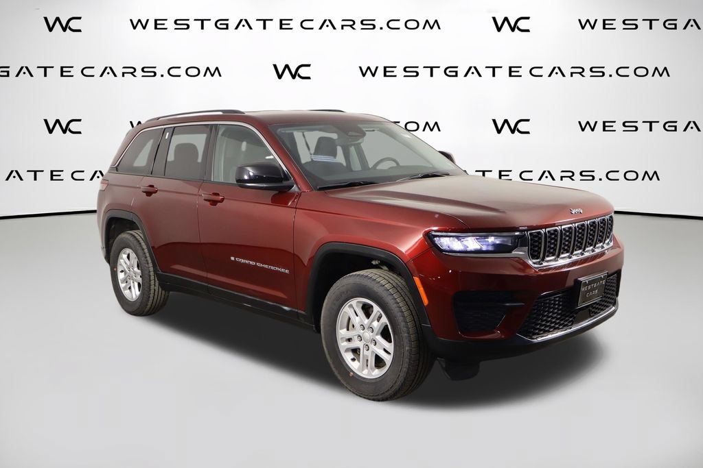Used 2023 Jeep Grand Cherokee Laredo w/ Trailer Tow Prep Group (B) AWD/4WD image 44