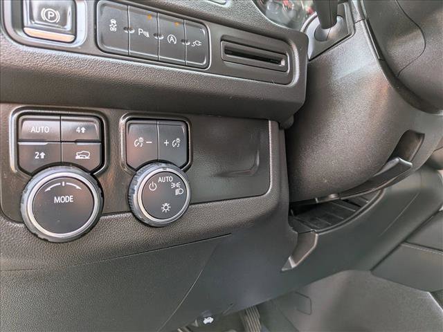 Used 2021 Chevrolet Tahoe LT AWD/4WD image 16