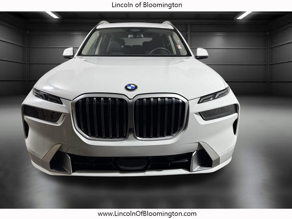 Used 2026 BMW X7 xDrive40i image 10