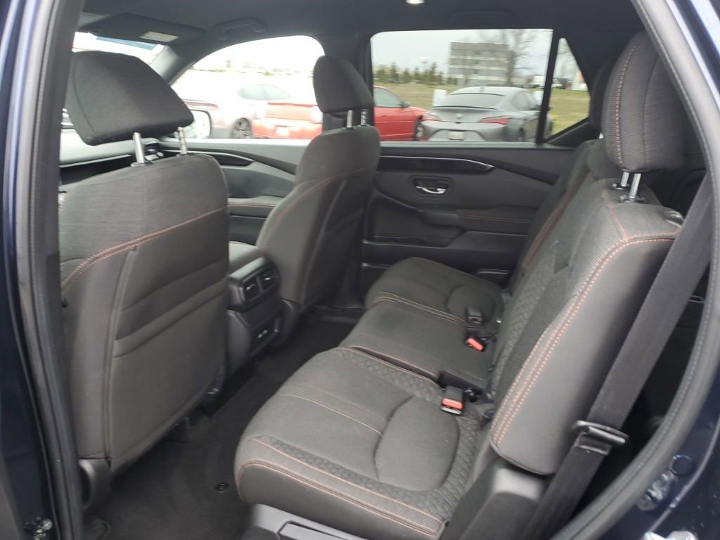 Certified 2023 Honda Pilot Sport image 26