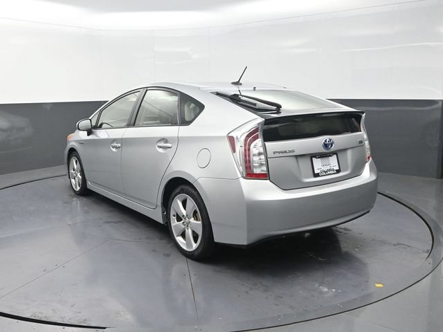 Used 2015 Toyota Prius Five FWD image 7