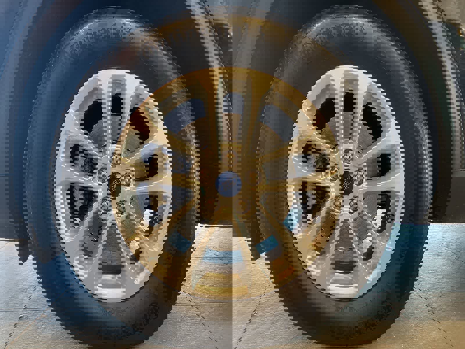 Used 2022 Ford Escape SE w/ Convenience Package image 9