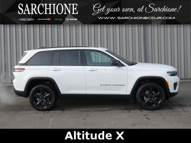 New 2025 Jeep Grand Cherokee Altitude