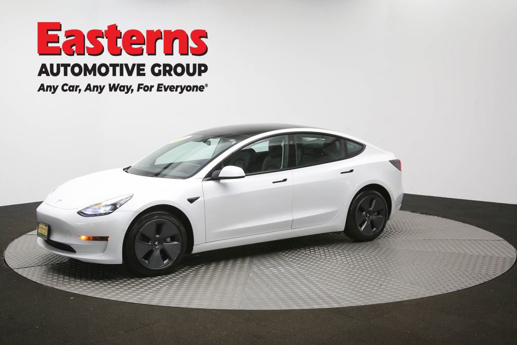 Used 2022 Tesla Model 3 Standard Range image 52