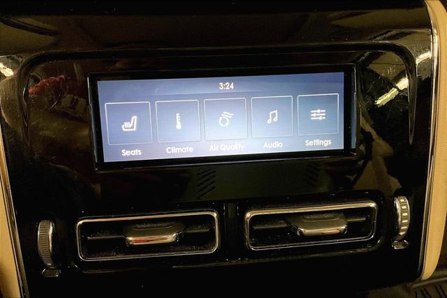 Used 2023 Lincoln Aviator Reserve w/ Elements Package Plus image 32