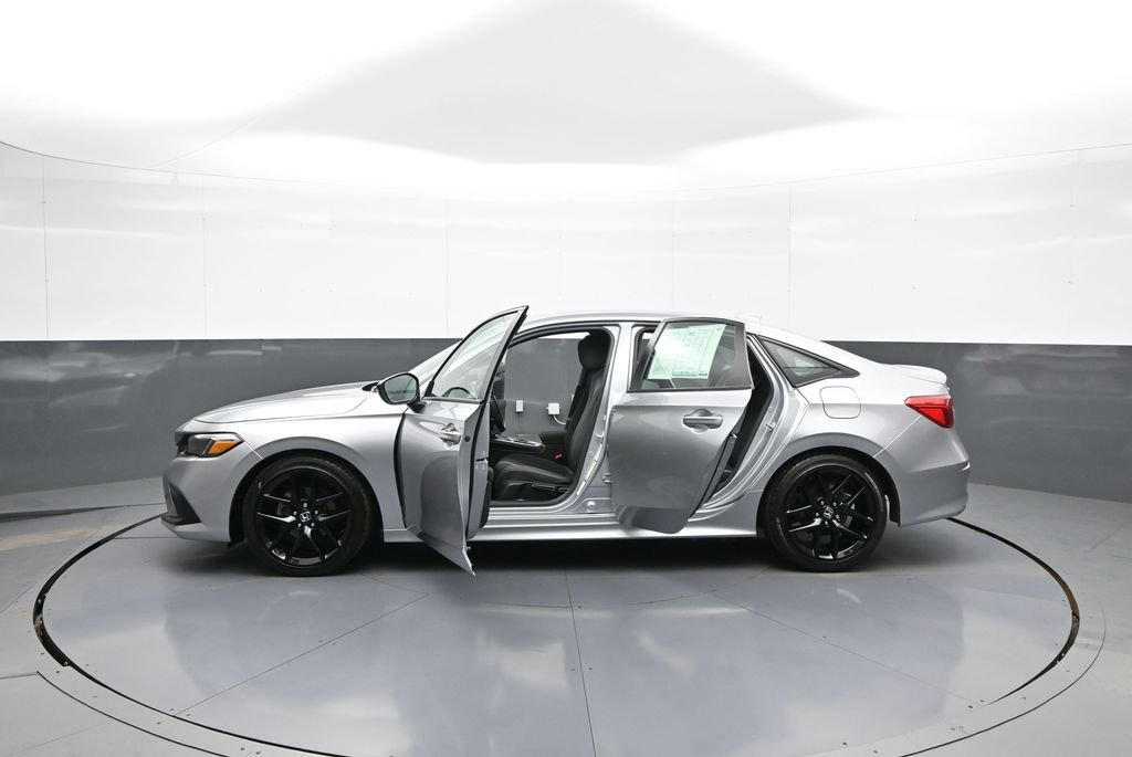 Used 2023 Honda Civic Sport image 42