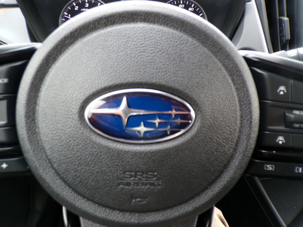 Used 2025 Subaru Crosstrek 2.0i Premium AWD/4WD image 24