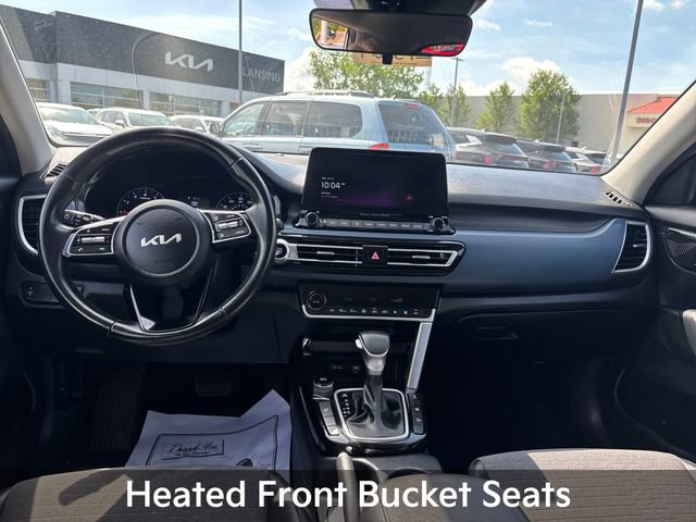 Used 2023 Kia Seltos S w/ Navigation Package AWD/4WD image 16