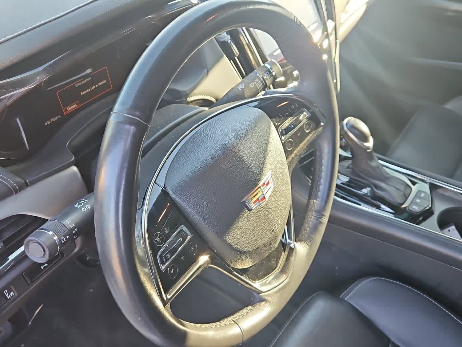 Used 2018 Cadillac ATS Luxury image 2