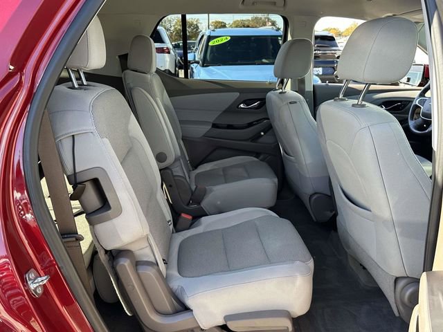 Used 2020 Chevrolet Traverse LT w/ Driver Confidence II Package image 20