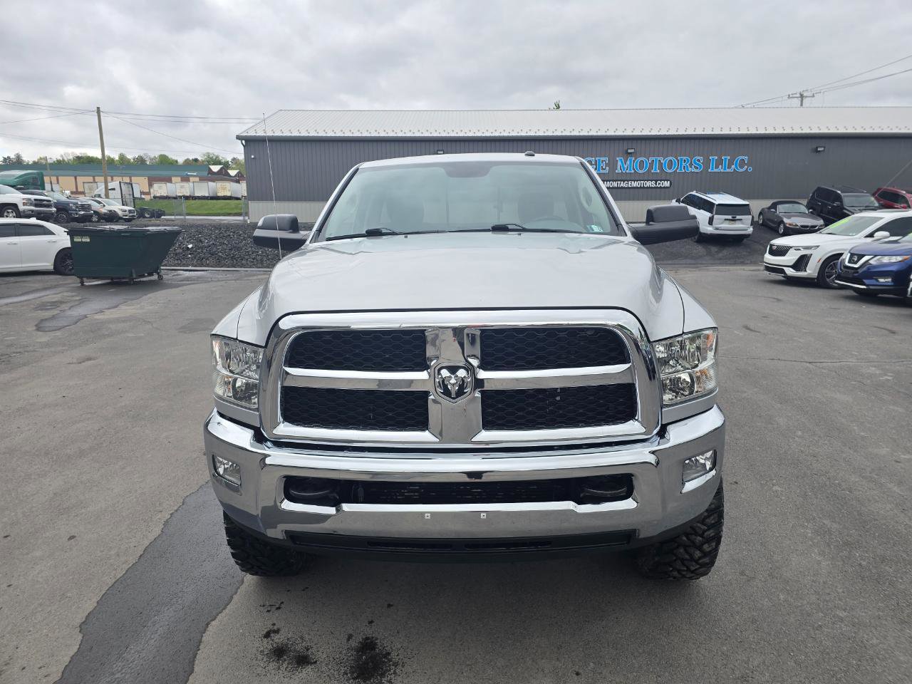 Used 2016 RAM 3500 SLT AWD/4WD image 16